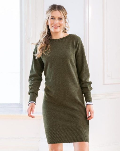 Trendroar.shop03d07845e7 1