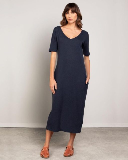 Trendroar.shop18a573c933 1