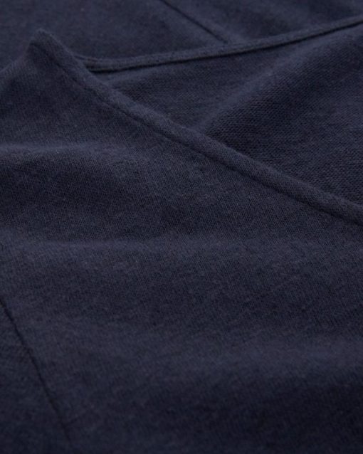 Trendroar.shop18a573c933 6