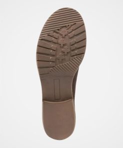 Trendroar.shop24f073f193 1