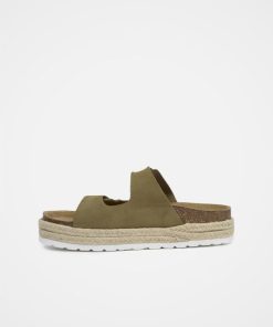 Trendroar.shop67e41d1cf3 4