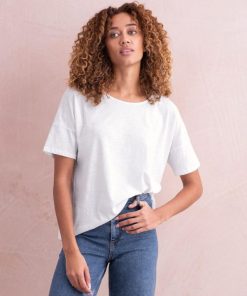 Trendroar.shop76b374ee6b 1
