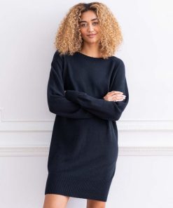 Trendroar.shop80f3bbe143 1