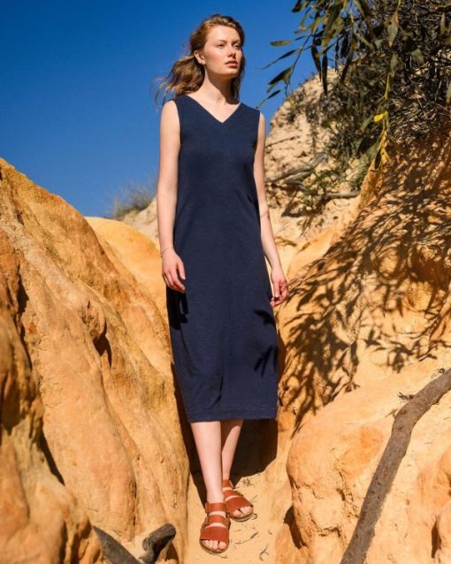 Trendroar.shop9adc7e3205 1