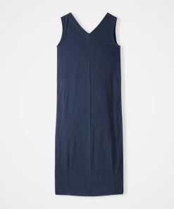 Trendroar.shop9adc7e3205 2