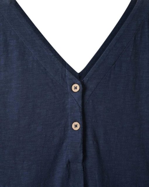 Trendroar.shop9adc7e3205 3