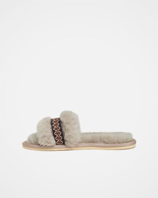 Trendroar.shopc01cca2f91 3